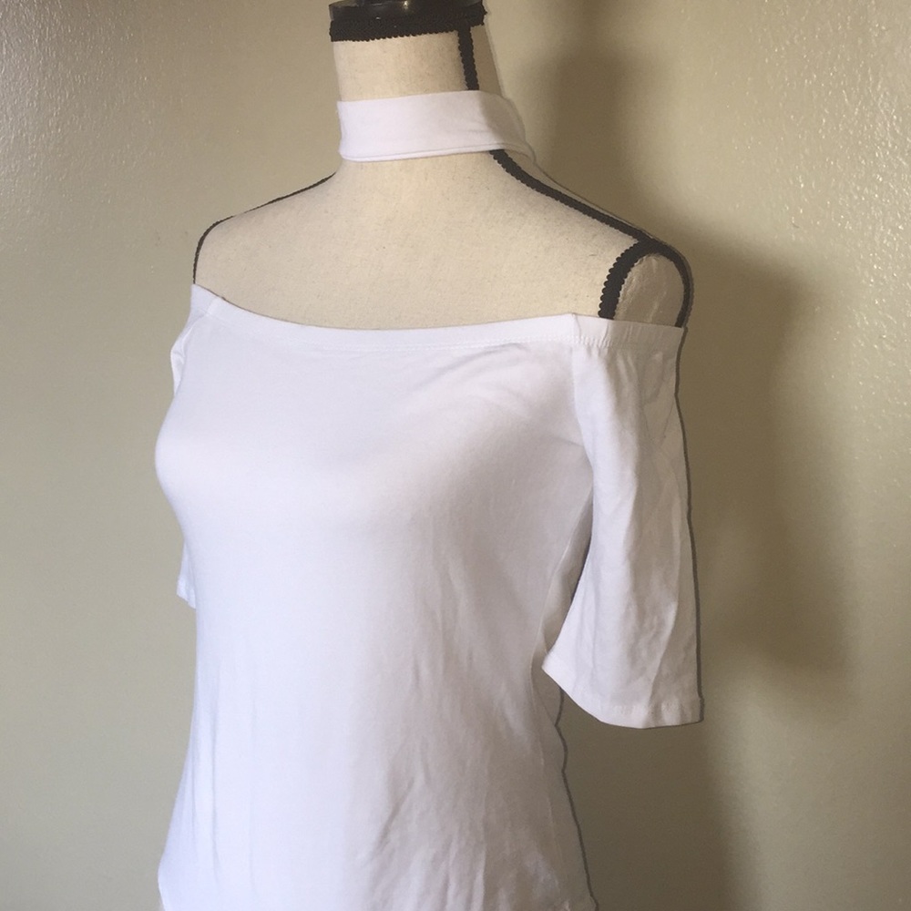 🎉HP🎉Off Shoulder 3/4 Sleeves Choker Bodysuit Top - Picture 2 of 8